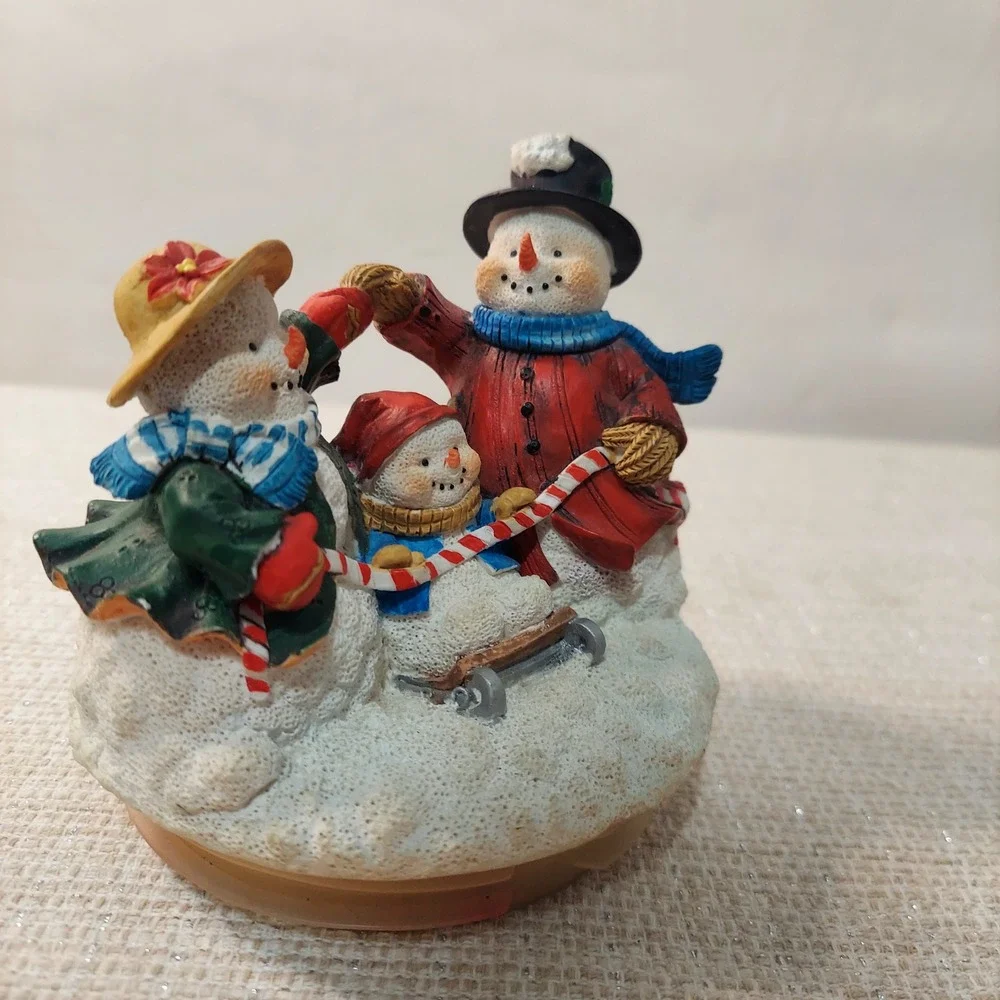 Vintage Snowman Family Jar Topper Christmas Decor Holiday Sledding 4.5 Inch‎